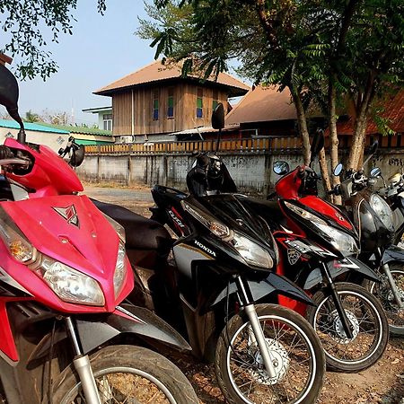 Perfect Resort And Motorbike & Bicycle For Rents スコタイ エクステリア 写真