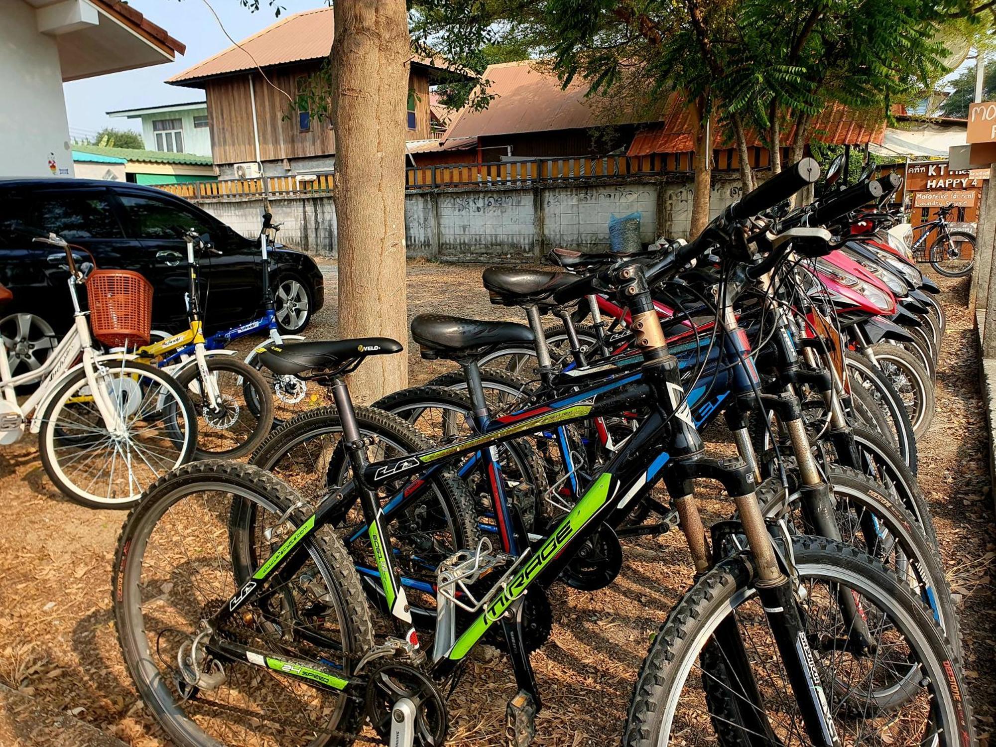Perfect Resort And Motorbike & Bicycle For Rents スコタイ エクステリア 写真