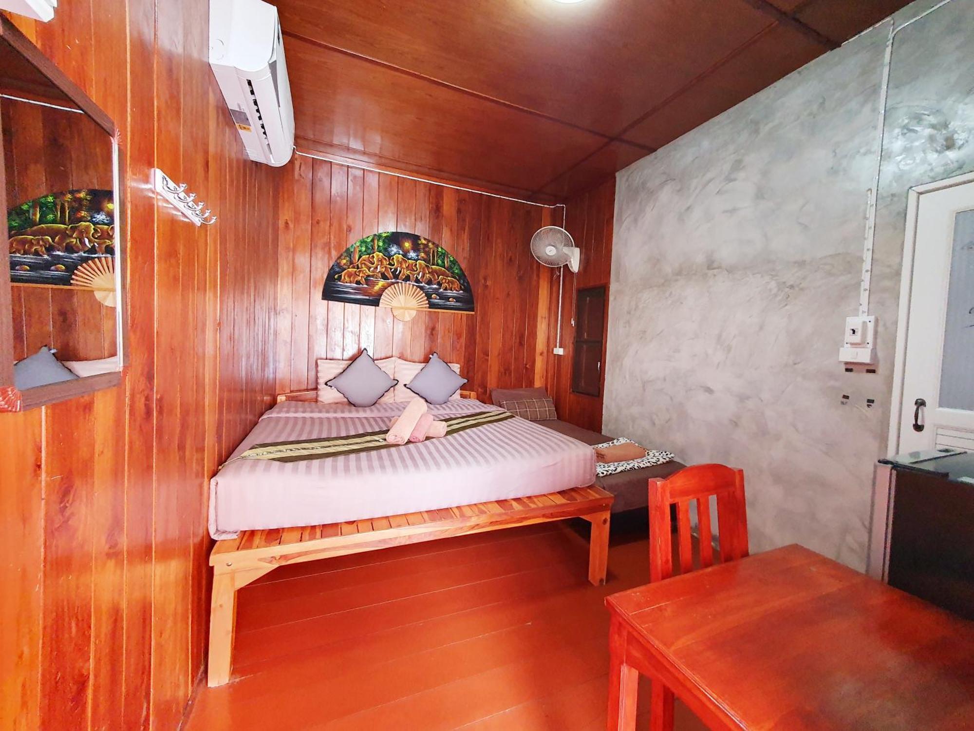 Perfect Resort And Motorbike & Bicycle For Rents スコタイ エクステリア 写真